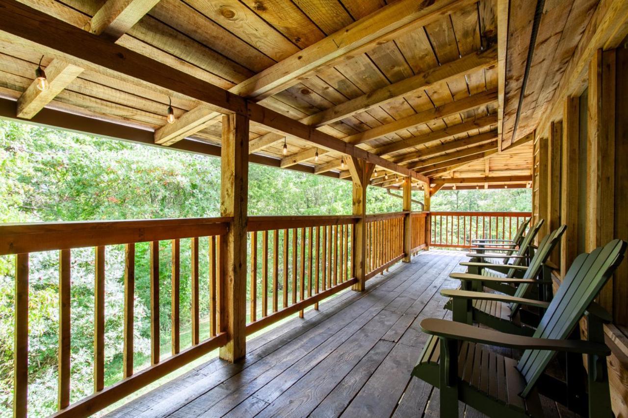 Forest Home Hot Tub Fire Pit Pool Table Pigeon Forge Ngoại thất bức ảnh